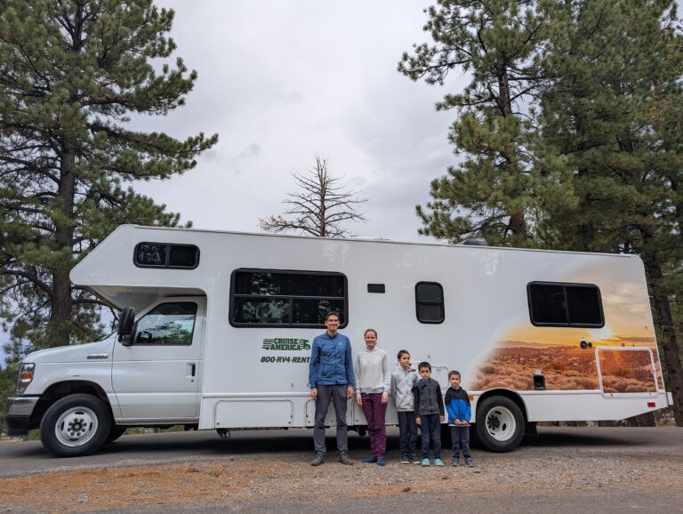 Notre camping car : 6 tonnes et 9m50 !!